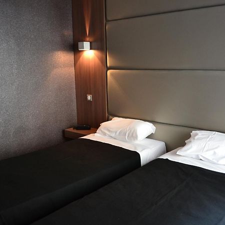 Hotel Schtak Cannes Room photo